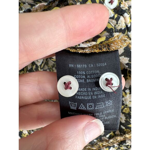 Holding Horses Anthropologie Top Womens 8 Black Floral Yellow Button Boho Garden - Picture 5 of 8